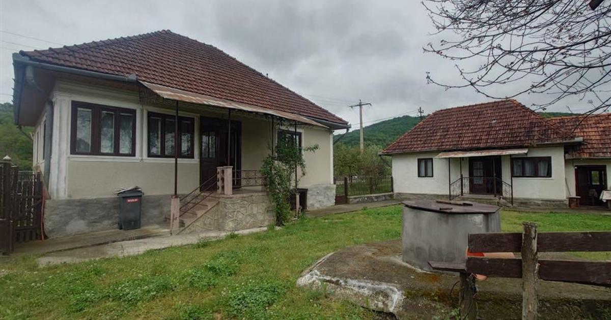 Casa plus Teren Risculita