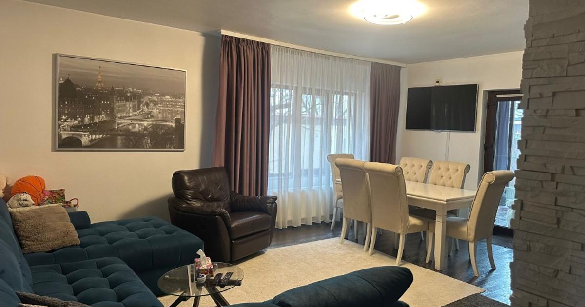 Casă individuală 320 mp cu 8 camere în Bragadiru