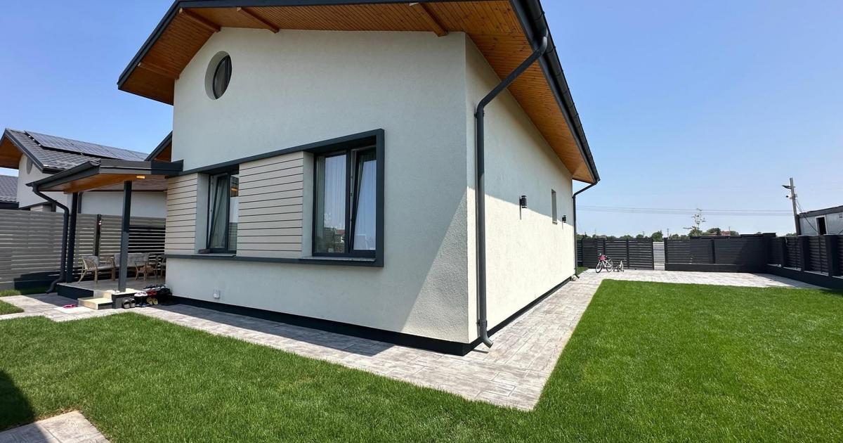 Casa gata de mutat Frumusani ansamblu rezidential