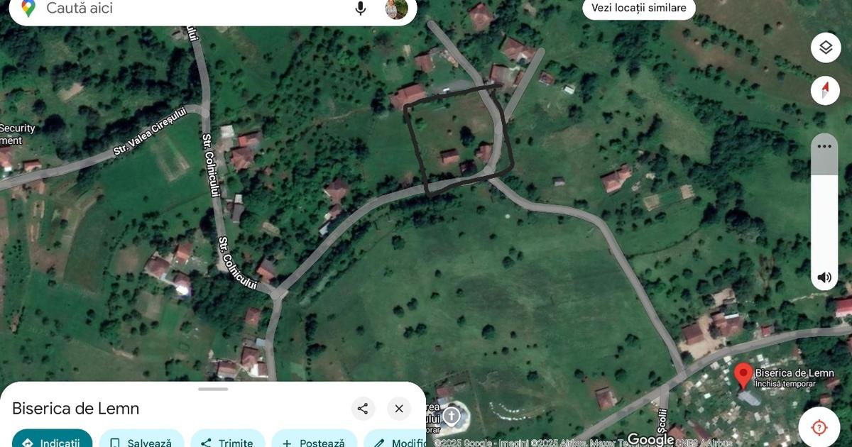 Casă de vânzare lemn tradițională, în Țara Zarandului!