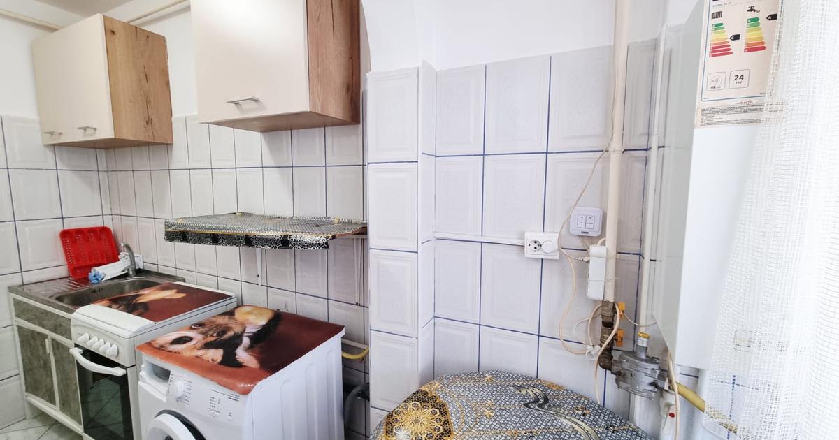 1 camera Ic Frimu etaj 1 mobilat si utilat CT