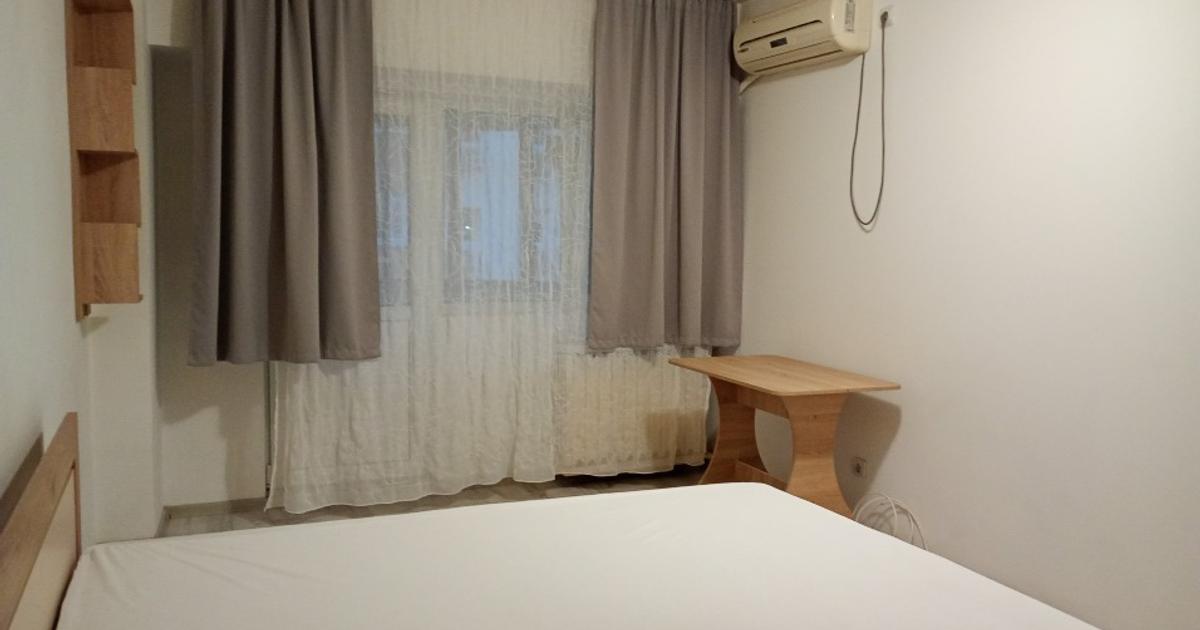 Garsonieră spațioasă (40mp) zona Vitan Mall, renovată si mobilată