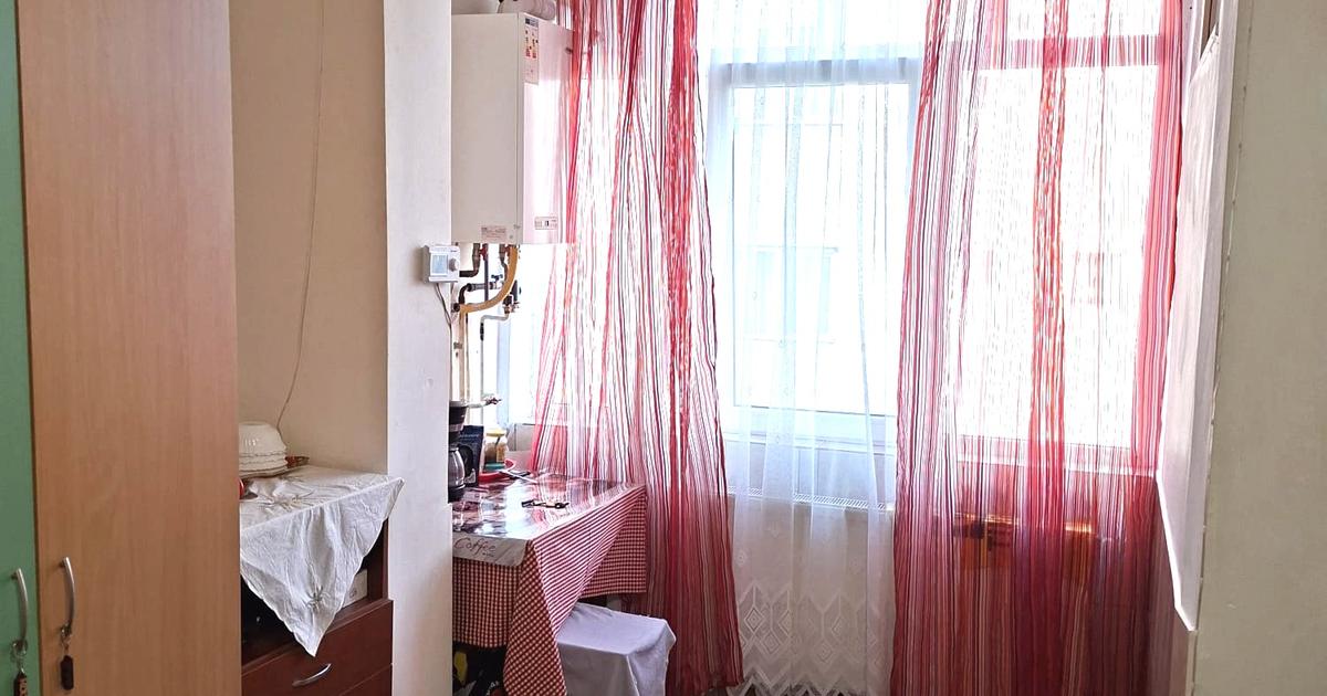 Garsoniera 30mp zona Spital Judetean mobilata utilata 39.500eur neg
