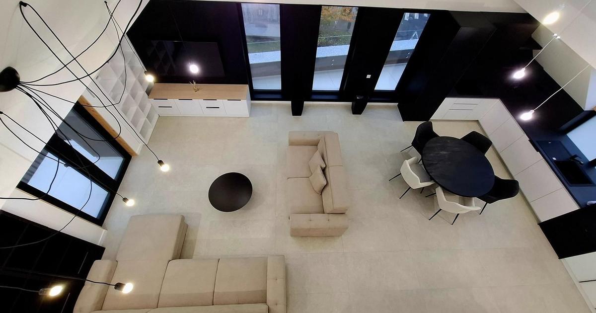 Imobilstar vinde penthouse finisat cu chirias - zona Papiu