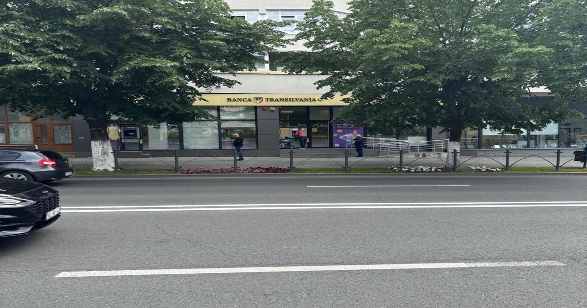 Spatiu comercial de inchiriat ultracentral in Ramnicu Valcea, Calea lui Traian 1