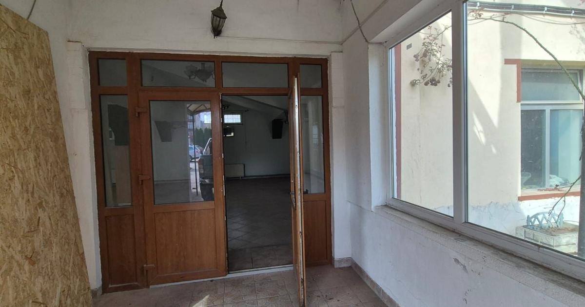 De inchiriat 200 mp spatiu pentru activitati silentioase-zona Gh. Doja