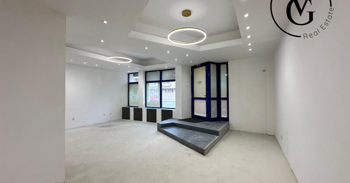 Spatiu comercial modern cu vad pietonal - Centru - KM 0