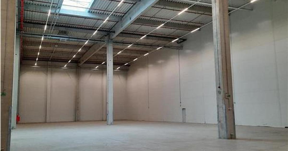 Spatiu Industrial - 3500 mp - Logistica - Productie - Depozitare - Distributie