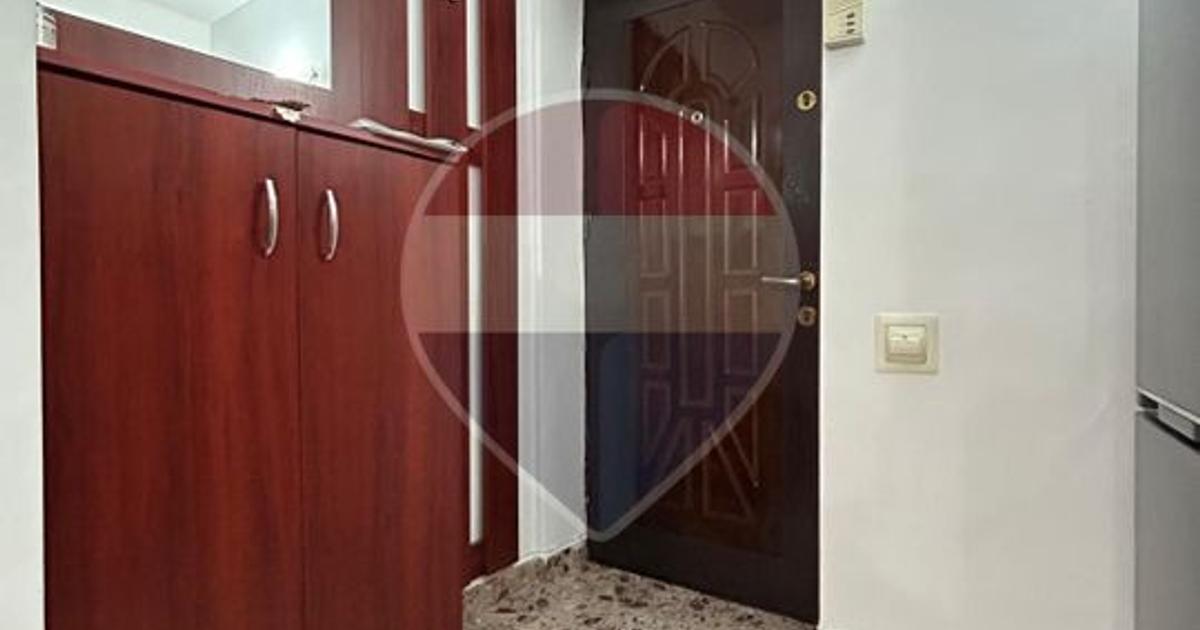 Închiriez apartament cu 2 camere str. CLOȘCA - CETATE