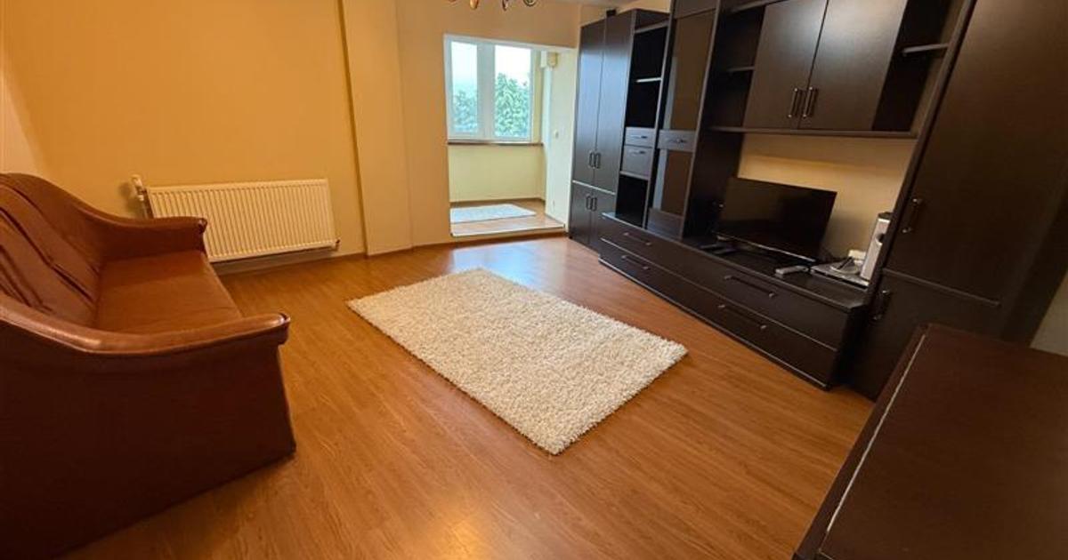 Apartament 3 camere, mobilat și utilat modern, Zona Nord, 350 €/lună
