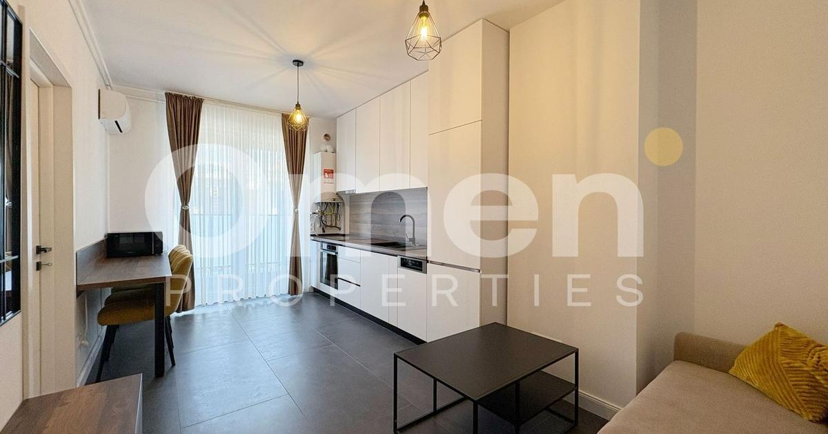 Apartament de lux cu 2 camere de închiriat