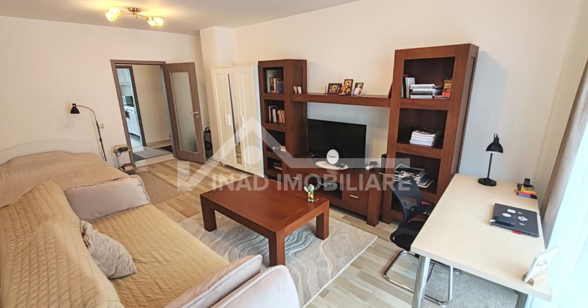 Apartament cu 3 camere, 2, bai, balcon si terasa, Str. Constanta