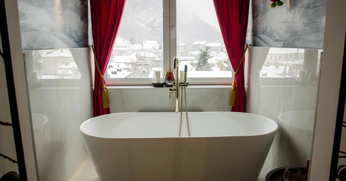 Inchiriez apartament 3 camere decomanda in Deva, zona I. Maniu in L-uri, etaj 6,