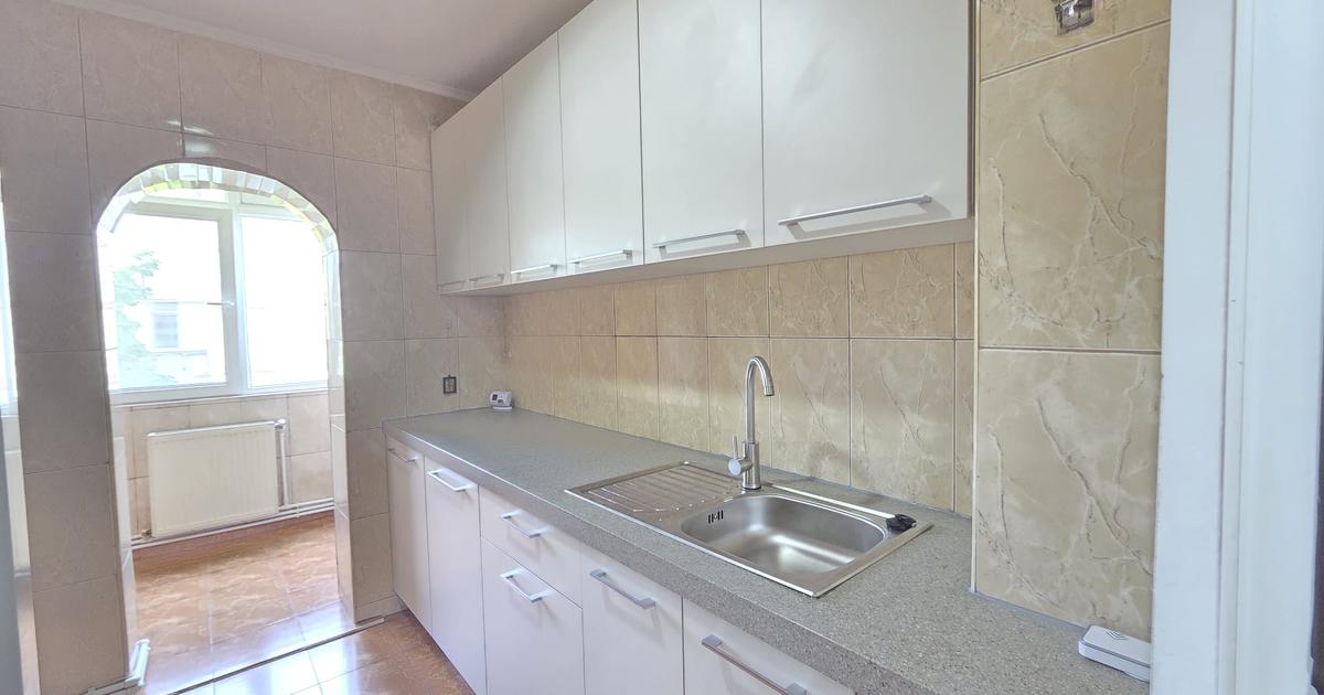 Apartament 2 camere Micro 17 renovat etaj 3