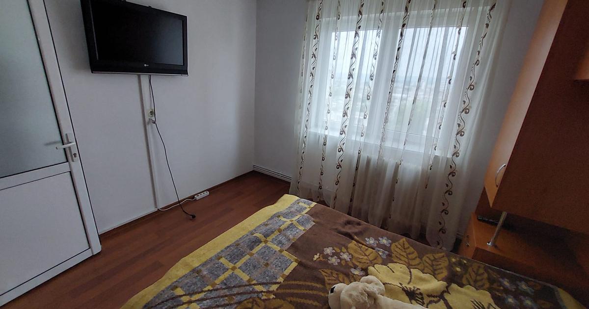 Apartament cu 2 camere decomandat in Mircea cel Batran-Lic.Economic de Turism