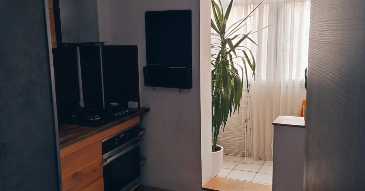 3 camere EREMIA , Decomandat / RENOVAT , mobilat / utilat !