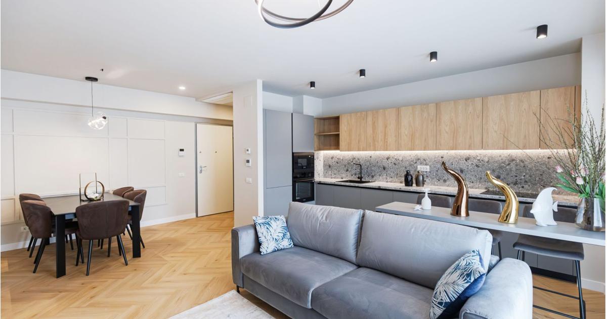 APARTAMENT DE INCHIRIAT CU 3 CAMERE -  // Pet friendly//100MP METROU