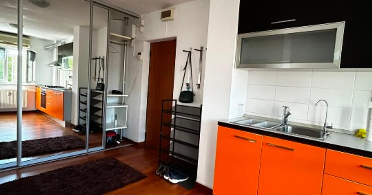 Apartament 2 camere semidecomandat Calea Calarasilor,Muncii, la metrou