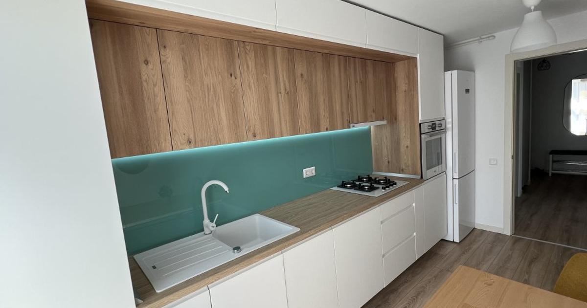 Bloc Nou-Hercesa-Vivenda - Inchiriere  ap 2 camere - Loc parcare -zona Morarilor