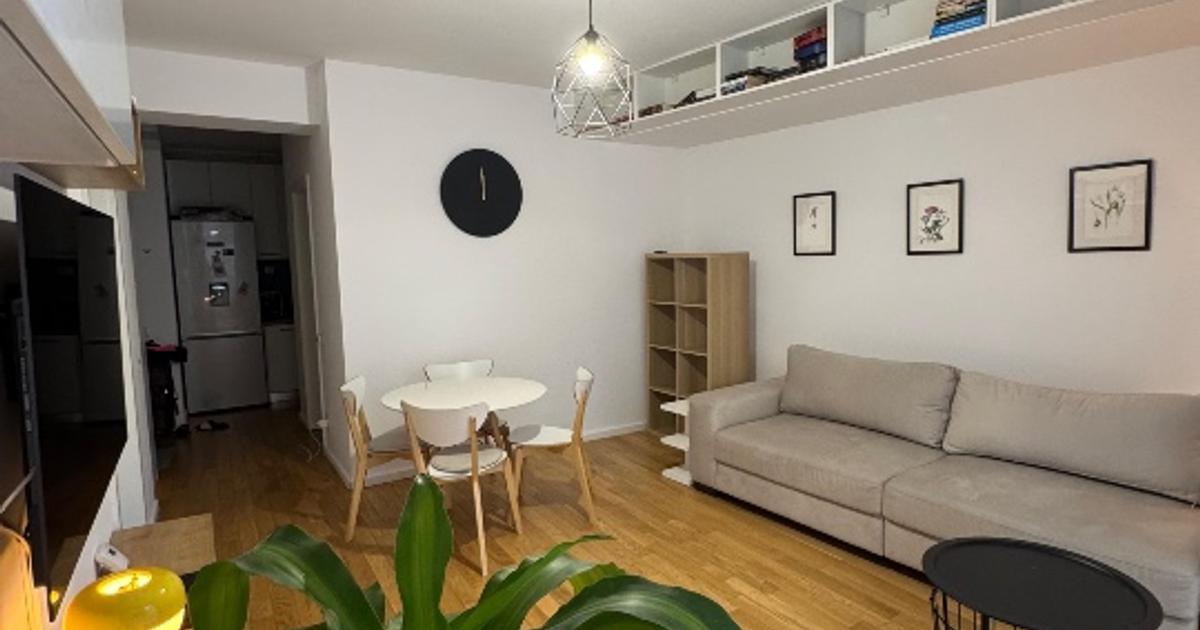 Închiriez apartament 2 camere – Vasile Lascăr 202, Mobilat, Parcare inclus