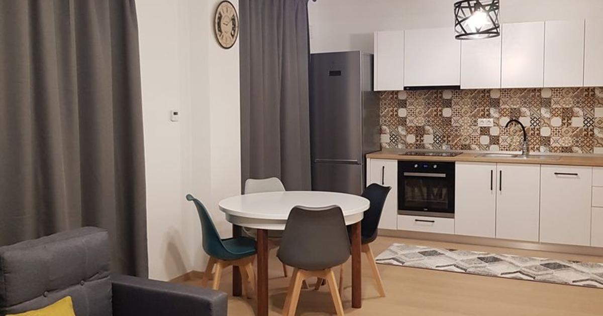 De inchiriat ap 2 camere - bloc nou+ parcare -zona Centrala