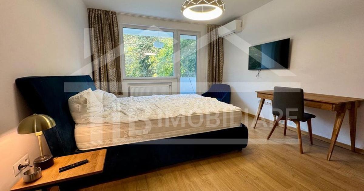 Apartament cu 2 camere,  decomandat, 55mp, Zona UMFST