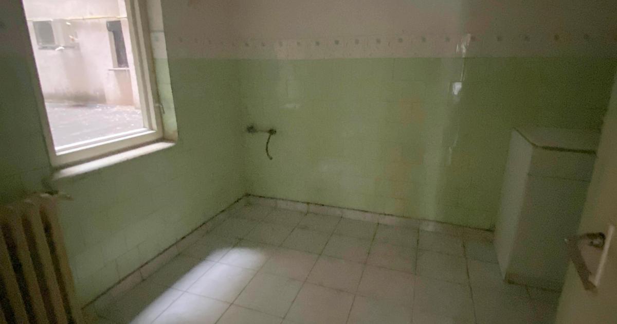 Apartament 3 camere decomandate - Etaj 1 - 65mp plus 2 balcoane!