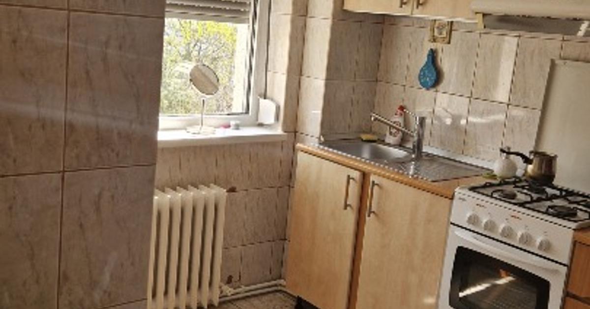 Vand apartament 2 camere