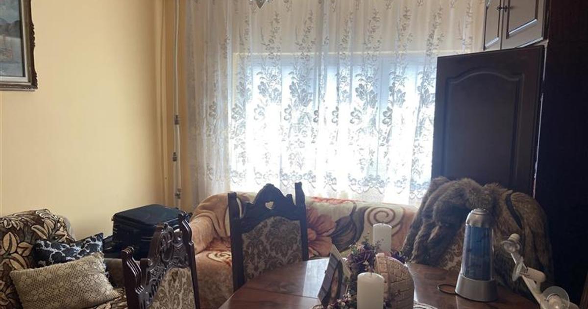 Apartament 2 camere , zona ultracentrala - Piata Moldovei , et 2 , decomandat ,