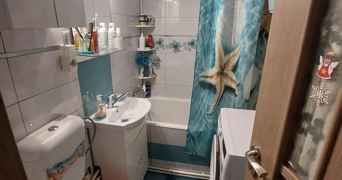 Apartament 3 camere, decomandat, etajul 3/4, zona Pacurari