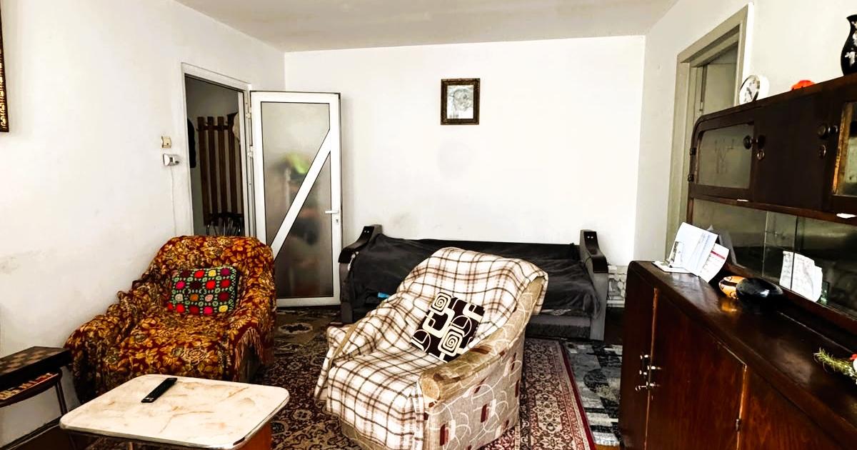 Etaj 2- Tatarasi Flora-2 Camere Semidecomandat 50mp-bloc fara risc