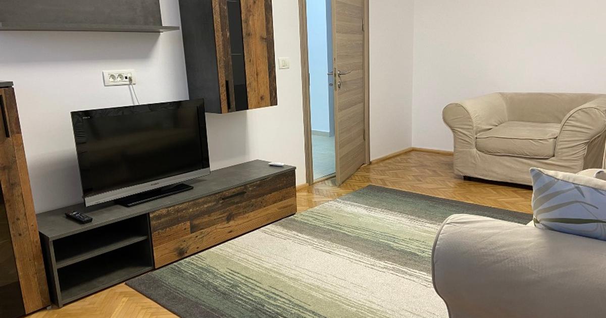 Apartament 2 camere decomandat ultracentral complet utilat si mobilat
