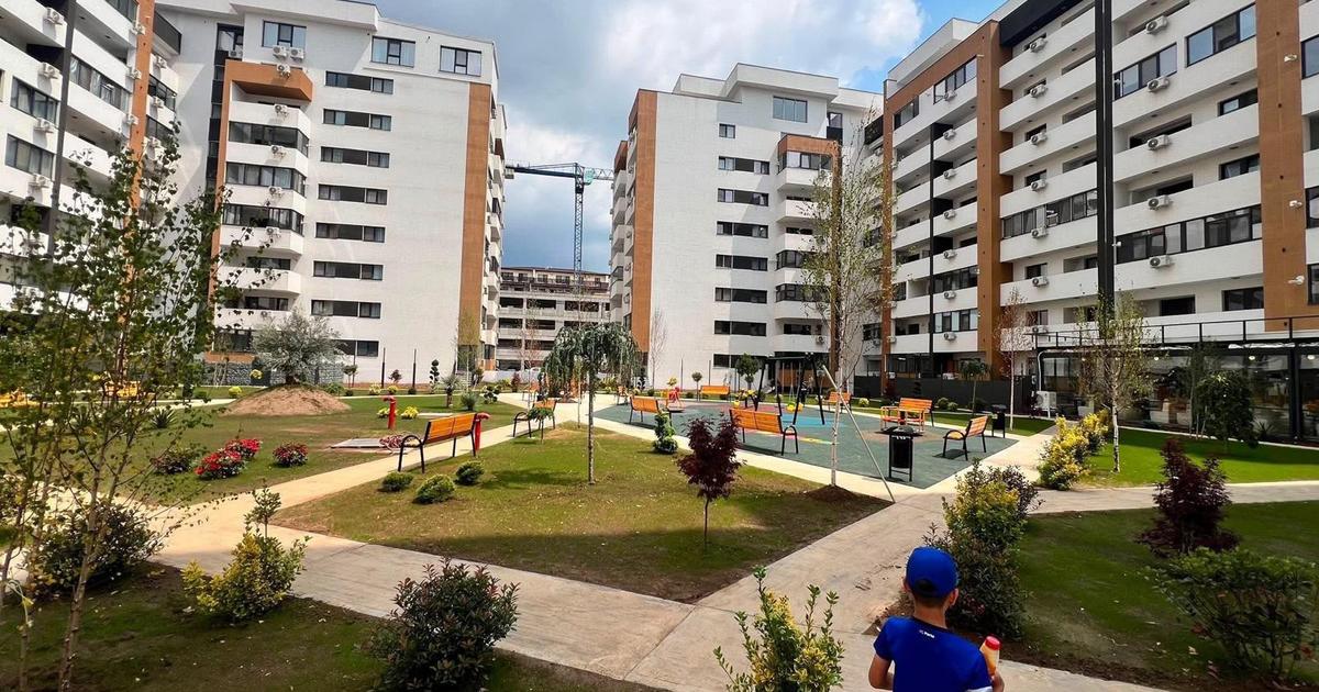 2 camere | 53mp | Bucatarie mobilata | 81 Residence | Piscina | Metrou Berceni 5