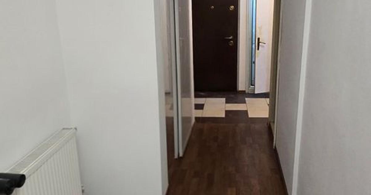 Targoviste, str. Boerescu Zaharia, parter, vanzare apartament 4 camere