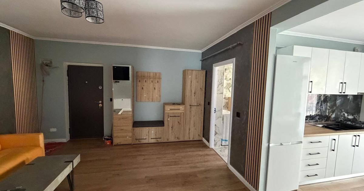 Apartament nou 75mp Bradet finisat mobilat utilat 117.000eur neg
