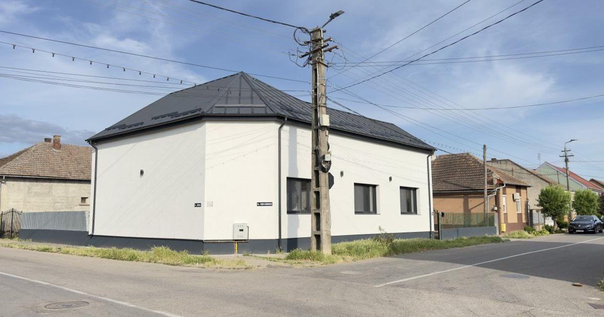 Inchiriere Casă 3 camere 154 mp, Teren 630 mp - Str. T. Vladimirescu - Carei