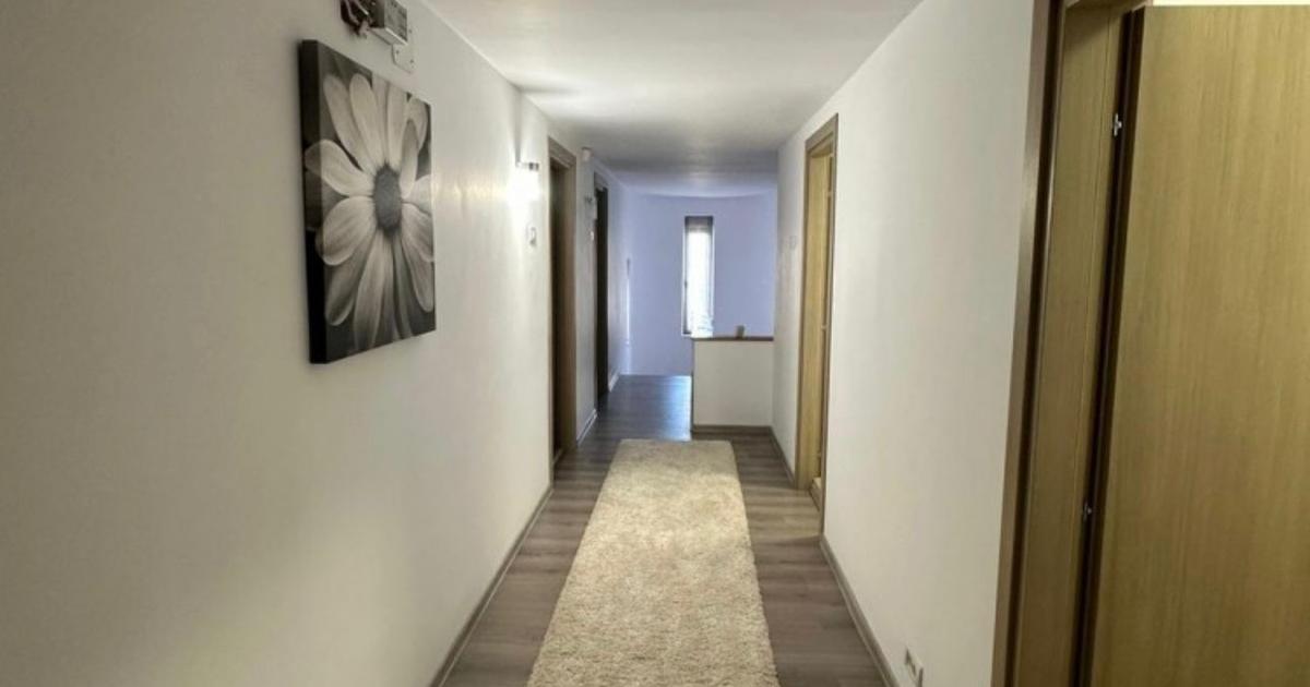 Proprietatea de pe malul lacului care cucerește piața imobiliară