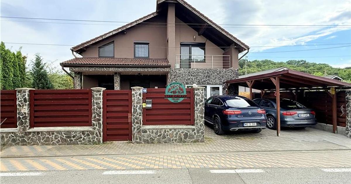 Inchiriez casa cu 4 camere complet mobilata, 2 bai, 500 mp teren, in Corunca