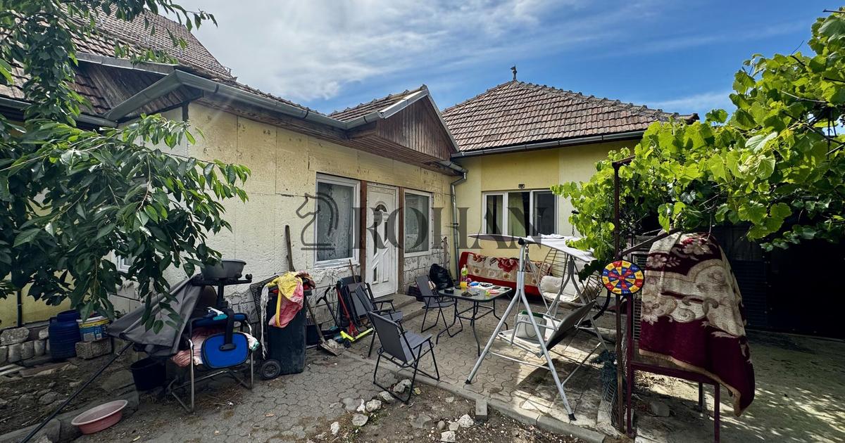 Casă zona centrală | 792 mp teren | Front 16m | Bulevardul Ferdinand I