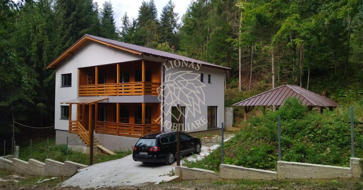 Pensiune Cabana 280mp-teren 1169 mp-foisor-200 m de Lac Colibita