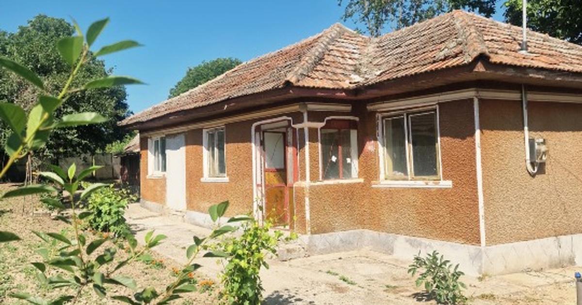 Proprietate de vânzare în Dridu – teren generos și uitilități