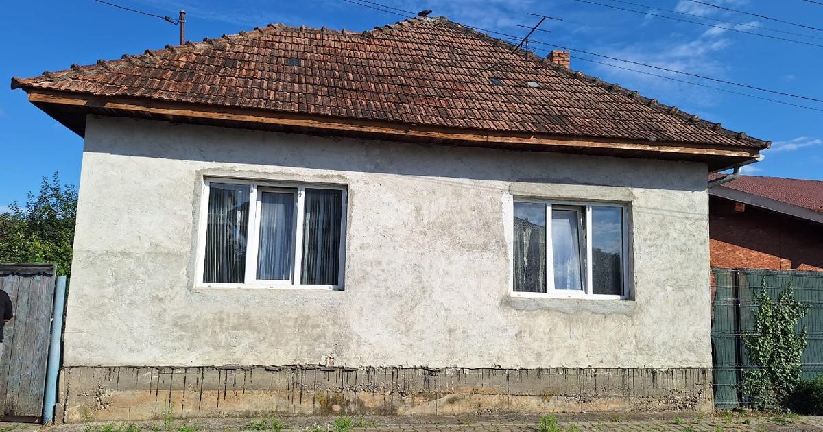 Casă cu grădină generoasă, ideală pentru renovare și personalizare