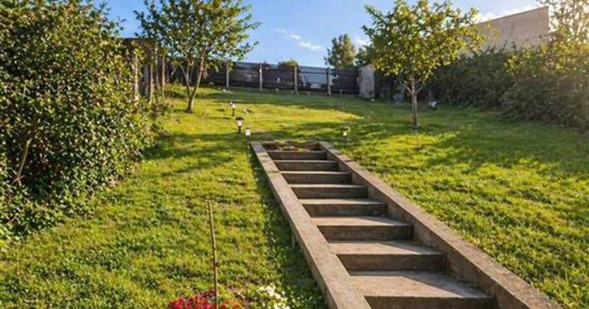 Casa potential:locuire multifamiliala,activitati comerciale,birouri,677 mp teren