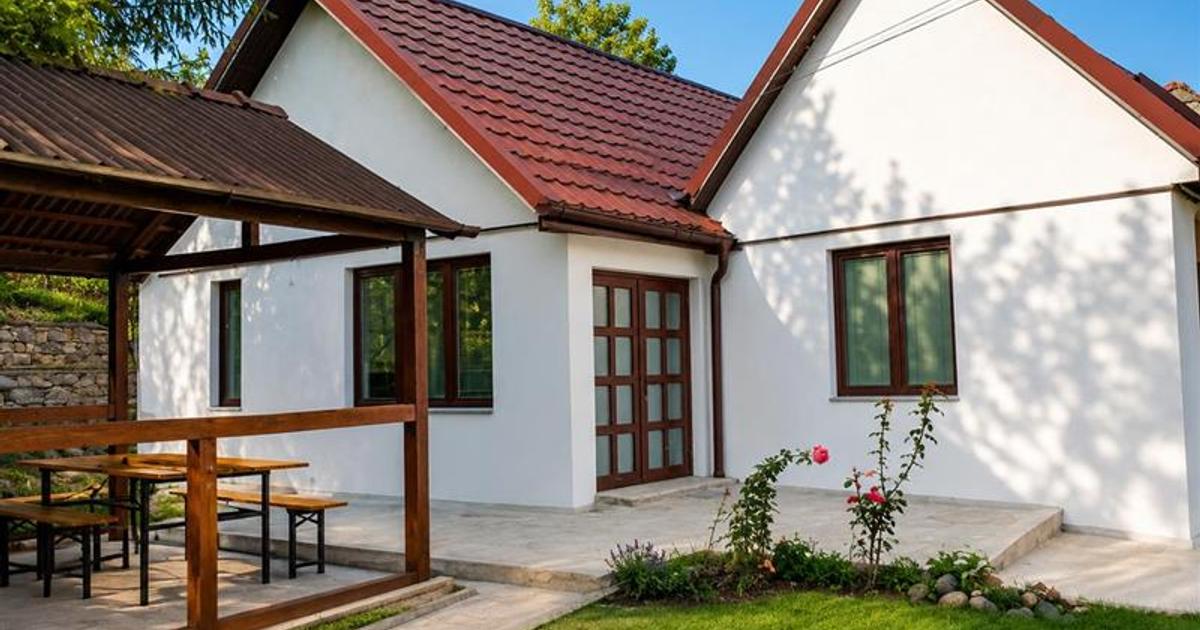 Proprietate deosebita, pe domeniu de 2.300 mp, panorama, Subpadure, Targu Mures:
