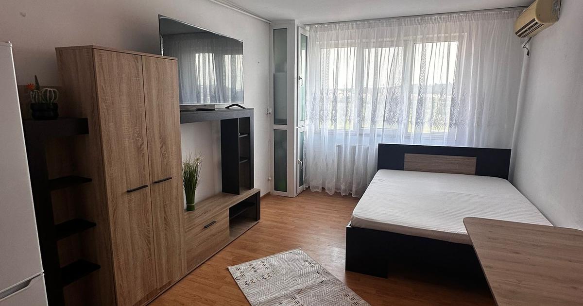 Garsoniera, zona Podu Ros - Mathaus