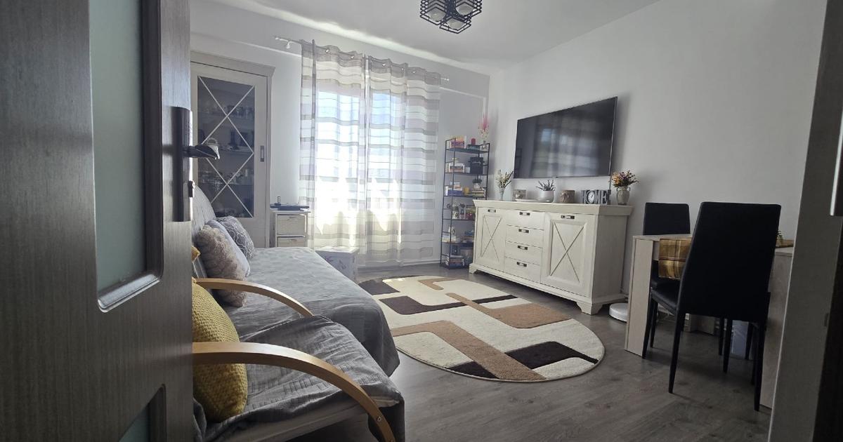 Vând apartament cu o cameră modernă