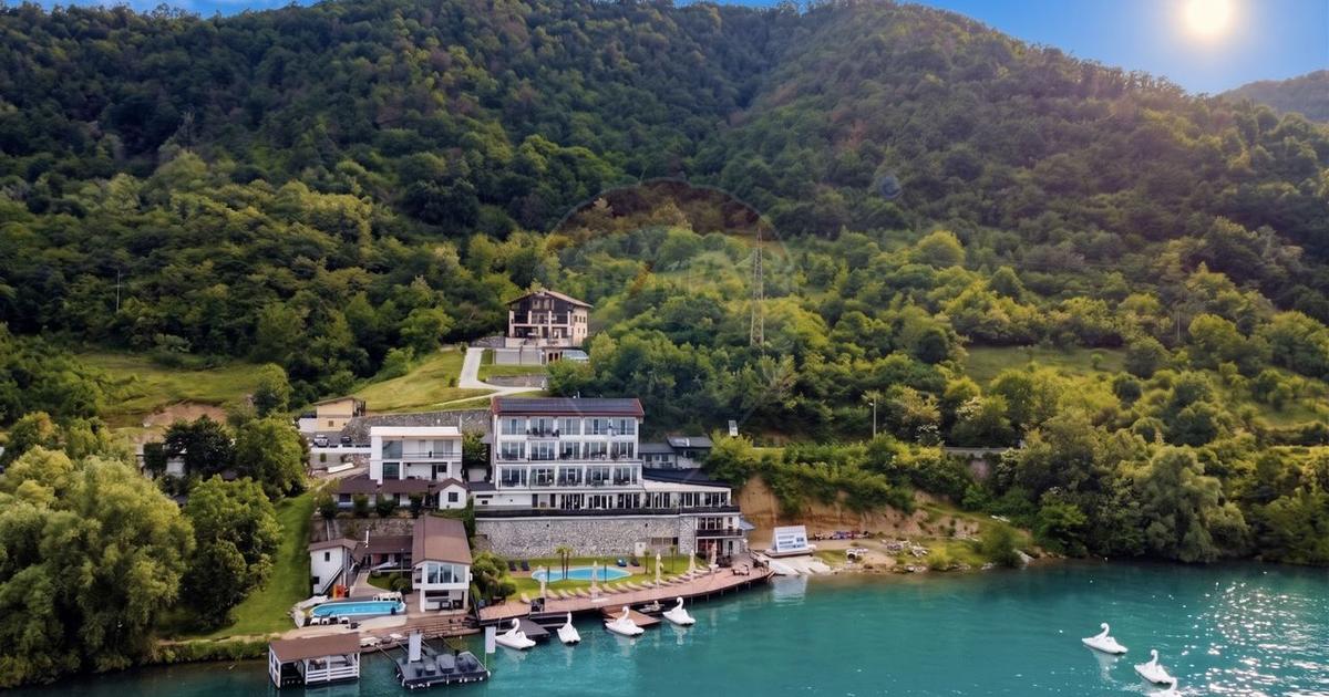 DECEBAL RESORT 4* – Afacere de vânzare | Dubova, Cazanele Dunării
