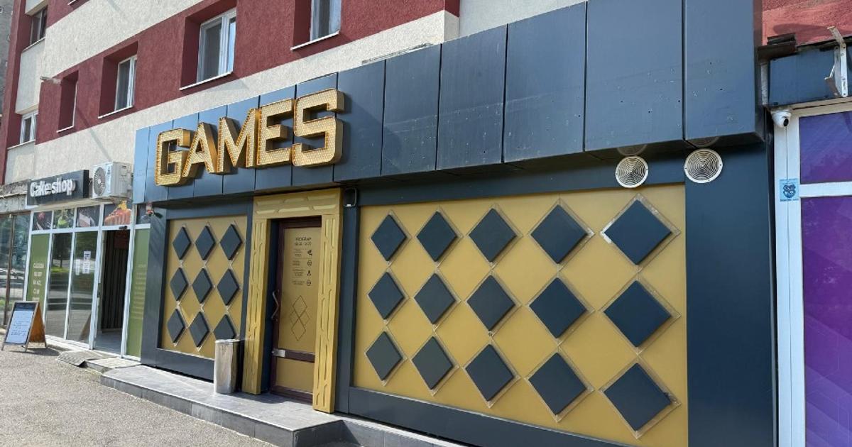 Proprietar INCHIRIEZ spatiu COMERCIAL 100mp – zona GARII Brasov
