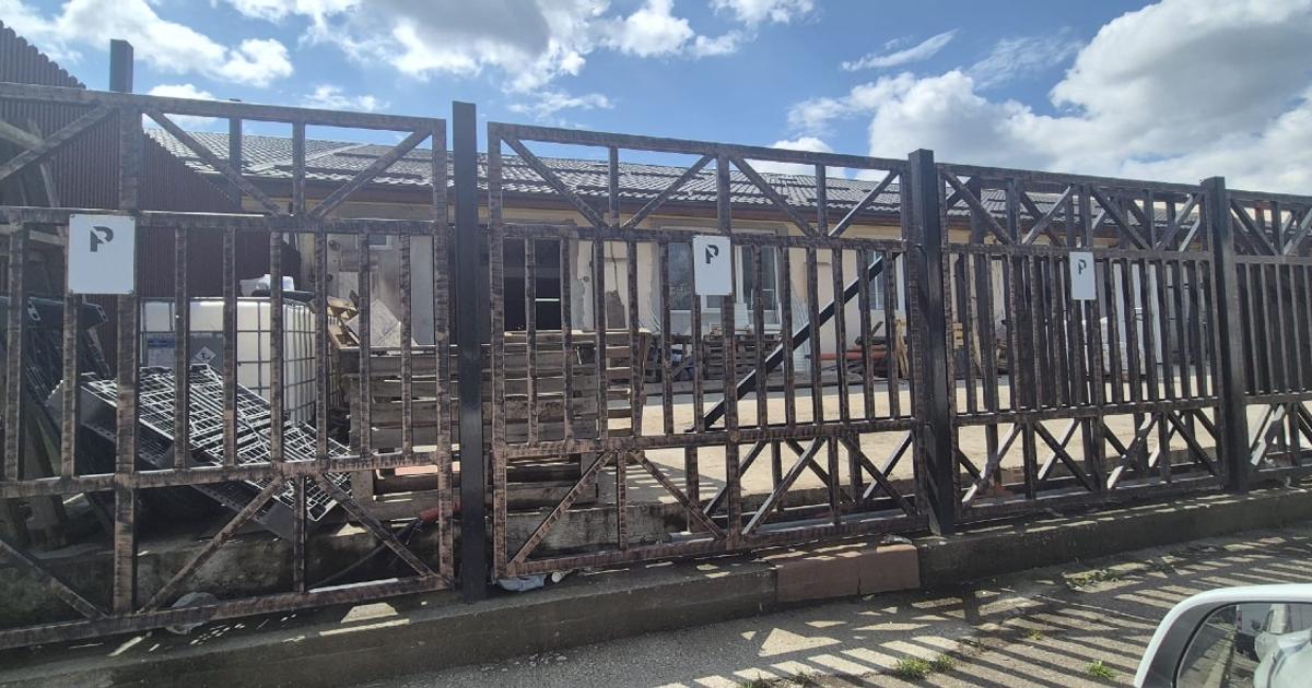 Depozit /Hala/ Spatiu  Comercial de Inchiriat
