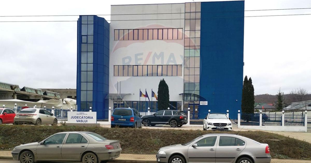 Spațiu Comercial de Închiriat Strada Ștefan cel Mare, Vaslui